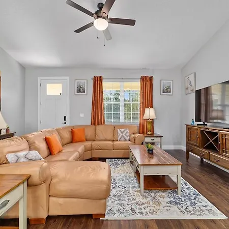 Villa Perfect Getaway #3 Near Rainbow Springs!